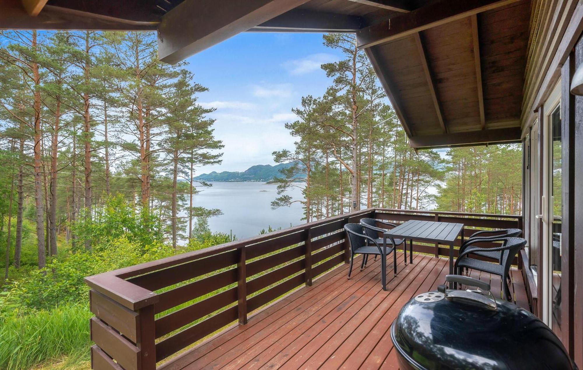 Gorgeous Home In Jorpeland With House Sea View Екстер'єр фото